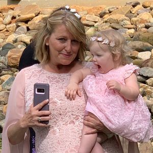 Meet your Posher, Raejean